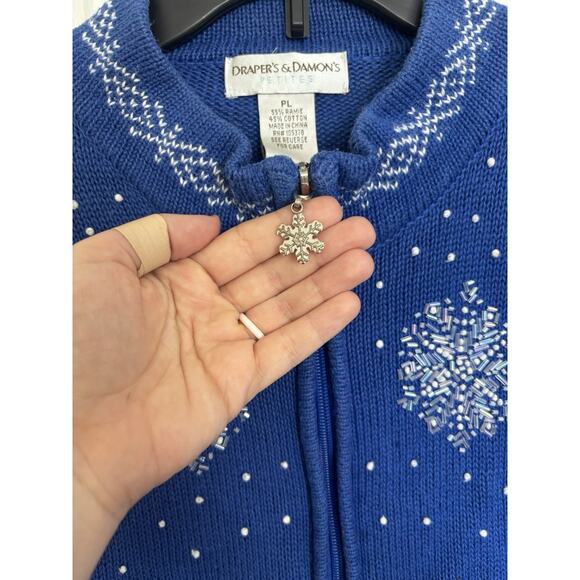 VTG Draper’s & Damon’s Blue Beaded Snowflake Full Zip Cardigan Size LP Winter - Picture 5 of 8